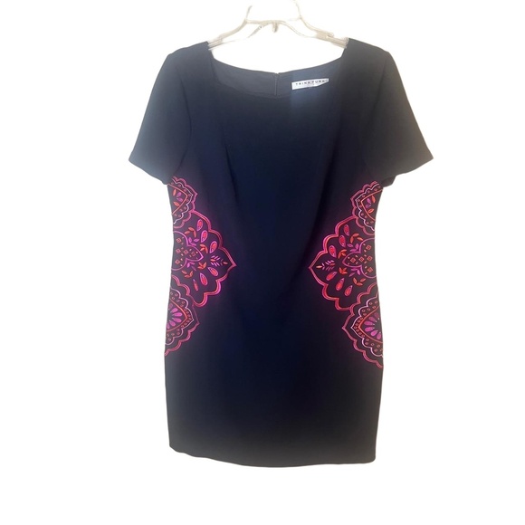 Trina Turk Embroidered Floral Short-Sleeve Dress Knee-Length Womens Size 10 - Picture 1 of 13